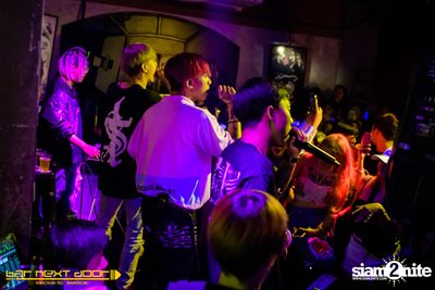 YUPP!! Network กับ HIGHHOT × LAZYLOXY × OG-ANIC ที่ บาร์ เน็กซ์ ดอร์ — photo 82