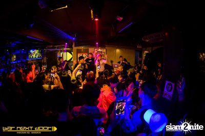 YUPP!! Network กับ HIGHHOT × LAZYLOXY × OG-ANIC ที่ บาร์ เน็กซ์ ดอร์ — photo 88