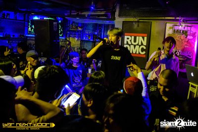 YUPP!! Network กับ HIGHHOT × LAZYLOXY × OG-ANIC ที่ บาร์ เน็กซ์ ดอร์ — photo 91