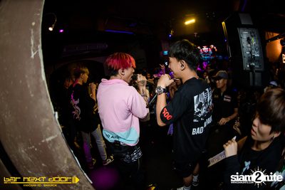 YUPP!! Network กับ HIGHHOT × LAZYLOXY × OG-ANIC ที่ บาร์ เน็กซ์ ดอร์ — photo 98