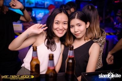 YUPP!! Network กับ HIGHHOT × LAZYLOXY × OG-ANIC ที่ บาร์ เน็กซ์ ดอร์ — photo 130