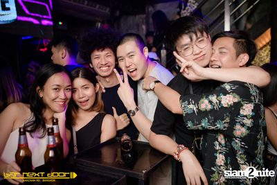 YUPP!! Network กับ HIGHHOT × LAZYLOXY × OG-ANIC ที่ บาร์ เน็กซ์ ดอร์ — photo 131