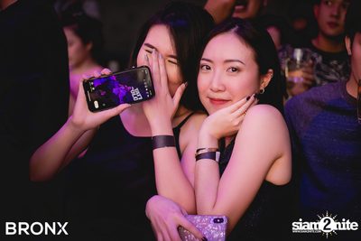 Za Day by Soda Singha: Tattoo Colour ที่ บรองซ์ — photo 65
