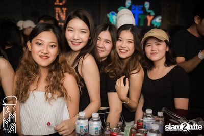 Pleasemakemyroom: Cocktail at DND Club — photo 38