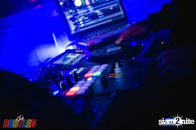 Share Lo Ma Party at Club Bootleg — photo 7