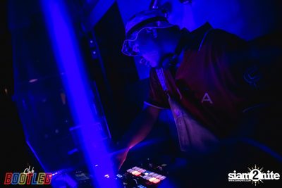 Share Lo Ma Party at Club Bootleg — photo 65