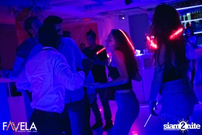 Friday Night at Favela Thonglor — photo 20