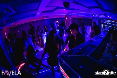 Friday Night at Favela Thonglor — photo 25