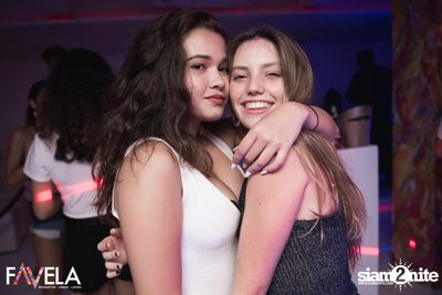 Friday Night at Favela Thonglor — photo 31