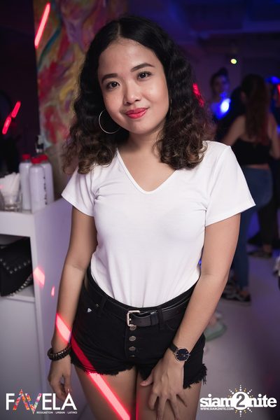 Friday Night at Favela Thonglor — photo 33