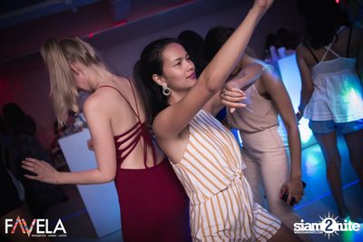 Friday Night at Favela Thonglor — photo 85