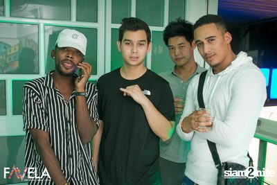 Saturday Night at Favela Thonglor — photo 8