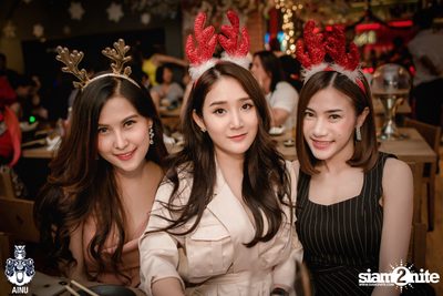Christmas Eve at Ainu Bar — photo 19