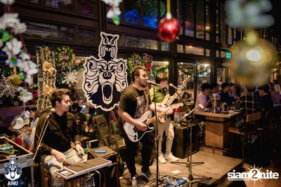 Christmas Eve at Ainu Bar — photo 29