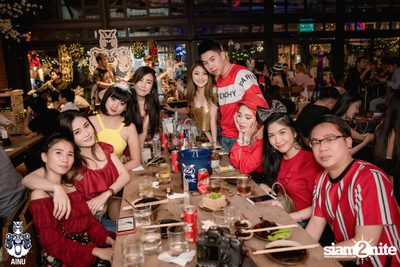 Christmas Eve at Ainu Bar — photo 33