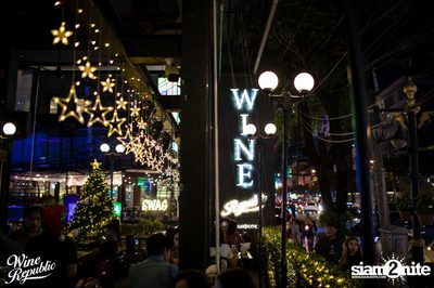 Christmas Night at Wine Republic — photo 21