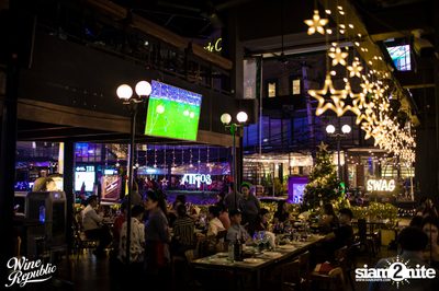 Christmas Night at Wine Republic — photo 23