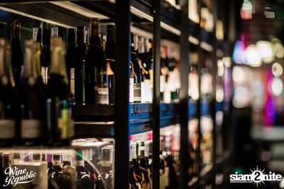 Christmas Night at Wine Republic — photo 36