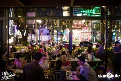 Christmas Night at Wine Republic — photo 49