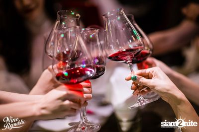 Christmas Night at Wine Republic — photo 57