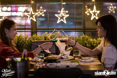 Christmas Night at Wine Republic — photo 59