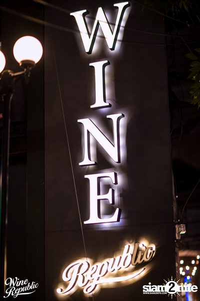 Christmas Night at Wine Republic — photo 60