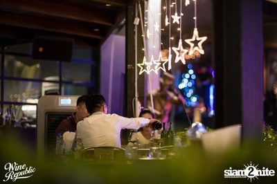 Christmas Night at Wine Republic — photo 63