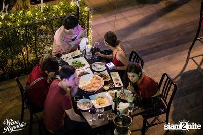 Christmas Night at Wine Republic — photo 74