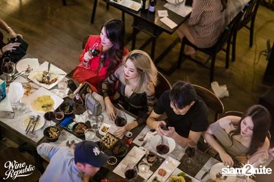 Christmas Night at Wine Republic — photo 75