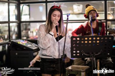 Christmas Night at Wine Republic — photo 77