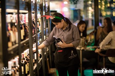 Christmas Night at Wine Republic — photo 81