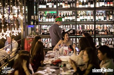 Christmas Night at Wine Republic — photo 82