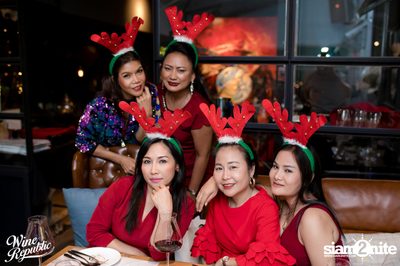 Christmas Night at Wine Republic — photo 89