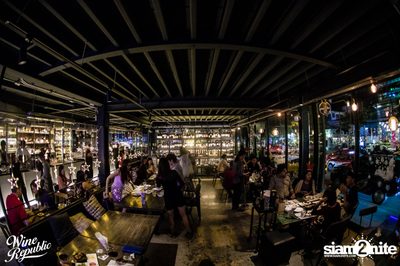 Christmas Night at Wine Republic — photo 92