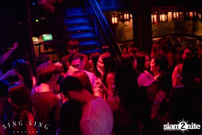 BLING IT กับ Bangkok Invaders ที่ ซิง ซิง เธียเตอร์ — photo 22