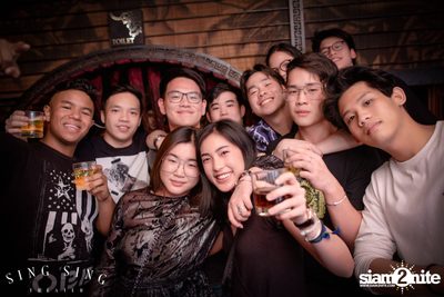 BLING IT กับ Bangkok Invaders ที่ ซิง ซิง เธียเตอร์ — photo 29