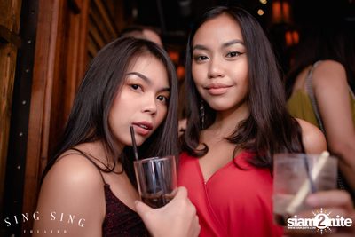 BLING IT กับ Bangkok Invaders ที่ ซิง ซิง เธียเตอร์ — photo 32