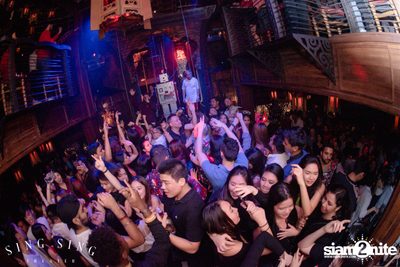 BLING IT กับ Bangkok Invaders ที่ ซิง ซิง เธียเตอร์ — photo 51