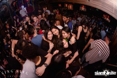 BLING IT กับ Bangkok Invaders ที่ ซิง ซิง เธียเตอร์ — photo 52