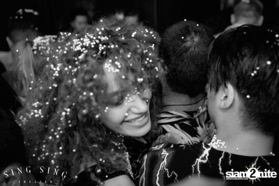 BLING IT กับ Bangkok Invaders ที่ ซิง ซิง เธียเตอร์ — photo 84