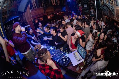 BLING IT กับ Bangkok Invaders ที่ ซิง ซิง เธียเตอร์ — photo 94