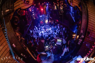 BLING IT กับ Bangkok Invaders ที่ ซิง ซิง เธียเตอร์ — photo 95