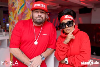 It's a Red Xmas Party at Favela  — photo 19
