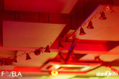It's a Red Xmas Party at Favela  — photo 33