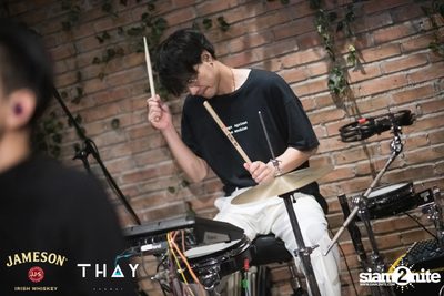 Polycat Live ที่ เท เอกมัย — photo 104