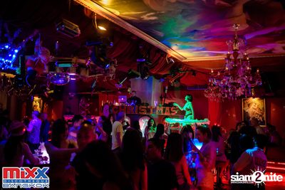 MiXX Bangkok Christmas Festival 2018 — photo 96