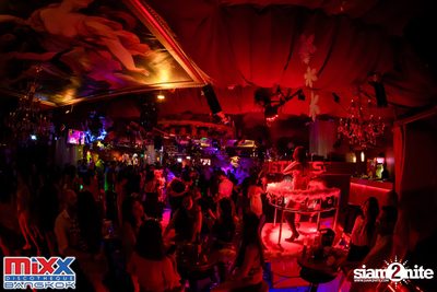 MiXX Bangkok Christmas Festival 2018 — photo 111