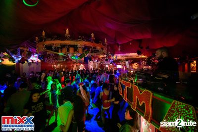 MiXX Bangkok Christmas Festival 2018 — photo 122
