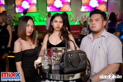 MiXX Bangkok Christmas Festival 2018 — photo 129