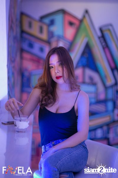 Ladies Night at Favela Thonglor — photo 25